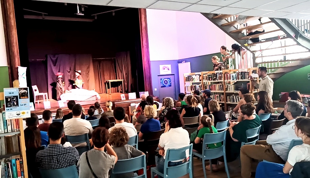 Ateliers Théâtre : représentation de groupe jeunes enfants